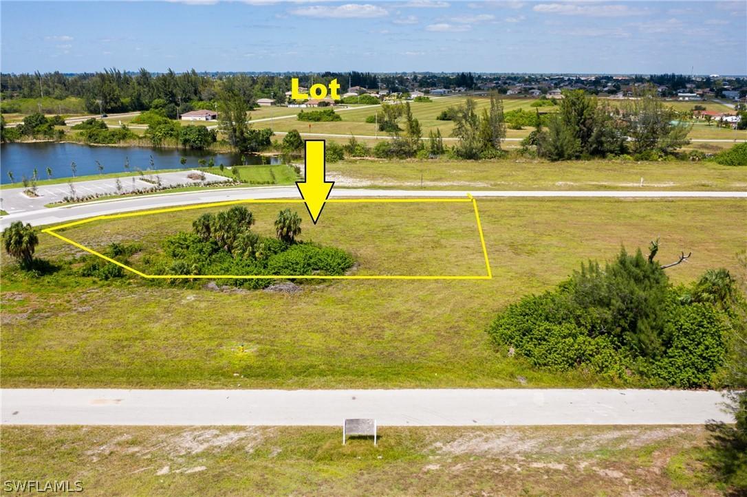 1452 SW 4th Ter., Cape Coral, FL 33991