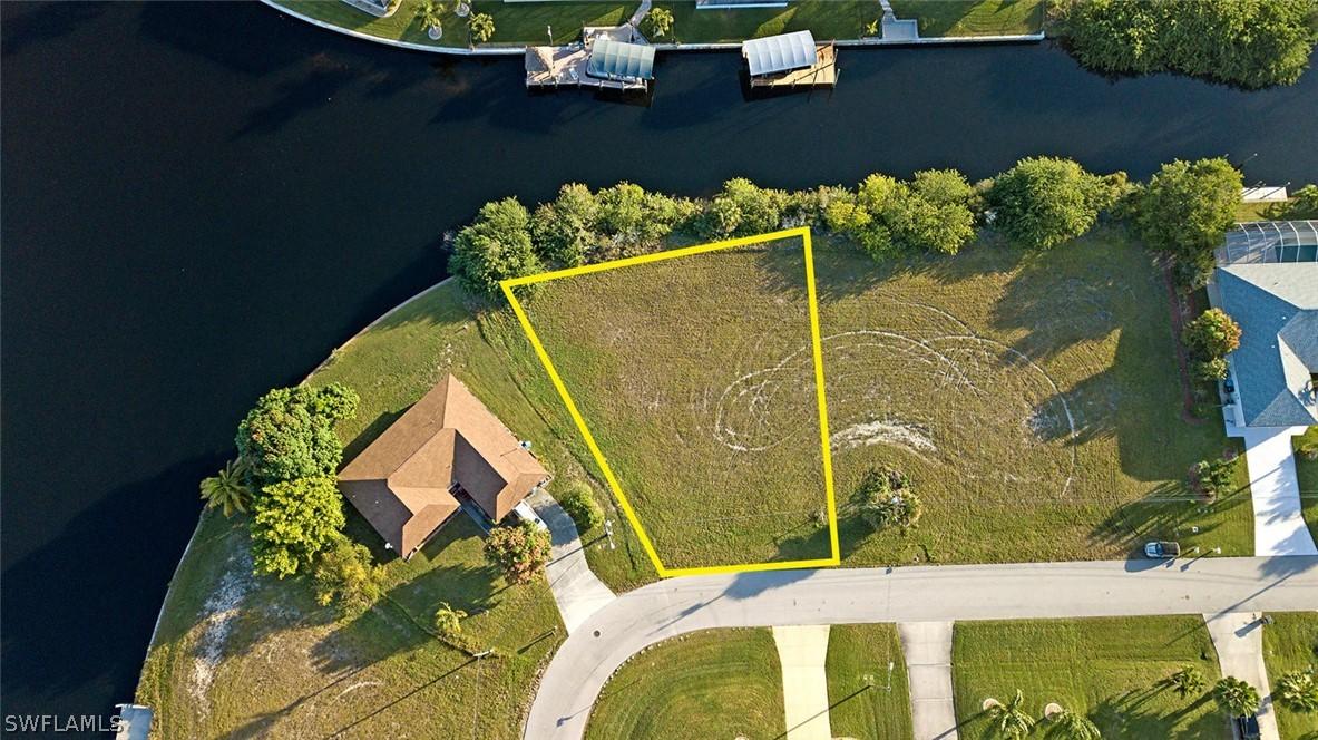 2803 SW 25th Ave., Cape Coral, FL 33914