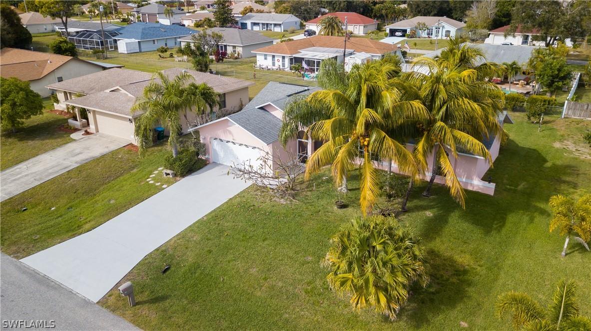 921 SE 33rd St., Cape Coral, FL 33904