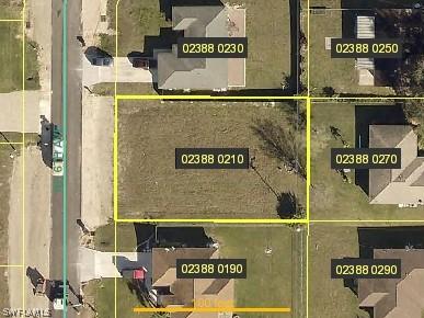 1113 NE 6th Ave., Cape Coral, FL 33909