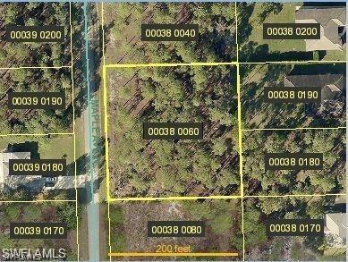 1112 Maple Ave., Lehigh Acres, FL 33972