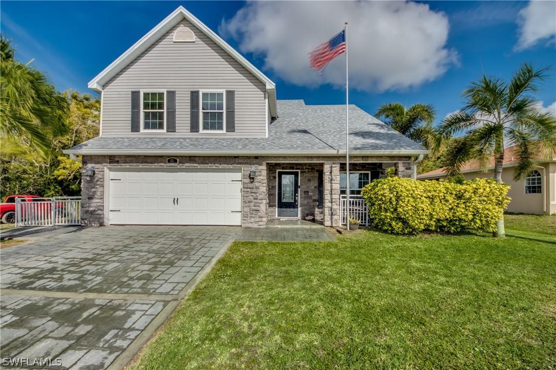 821 NW 1st Ter., Cape Coral, FL 33993