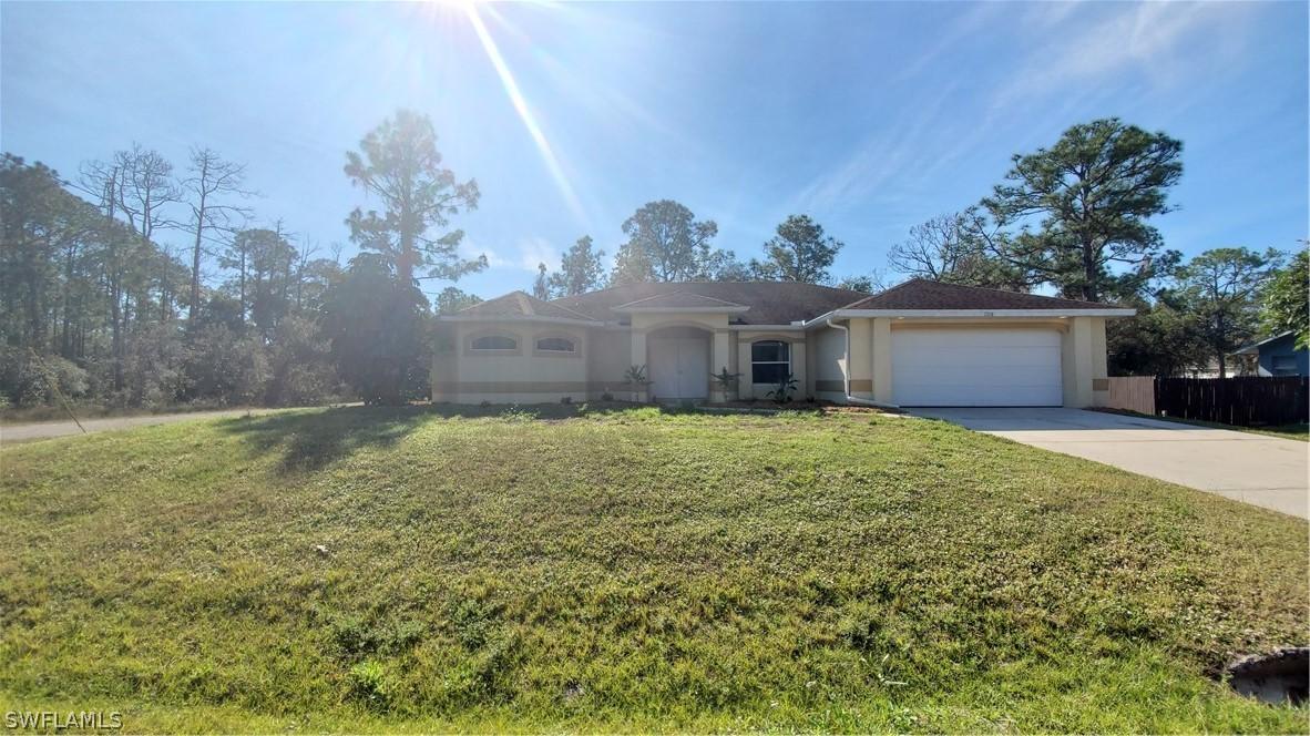 2006 E 15th St., Lehigh Acres, FL 33972