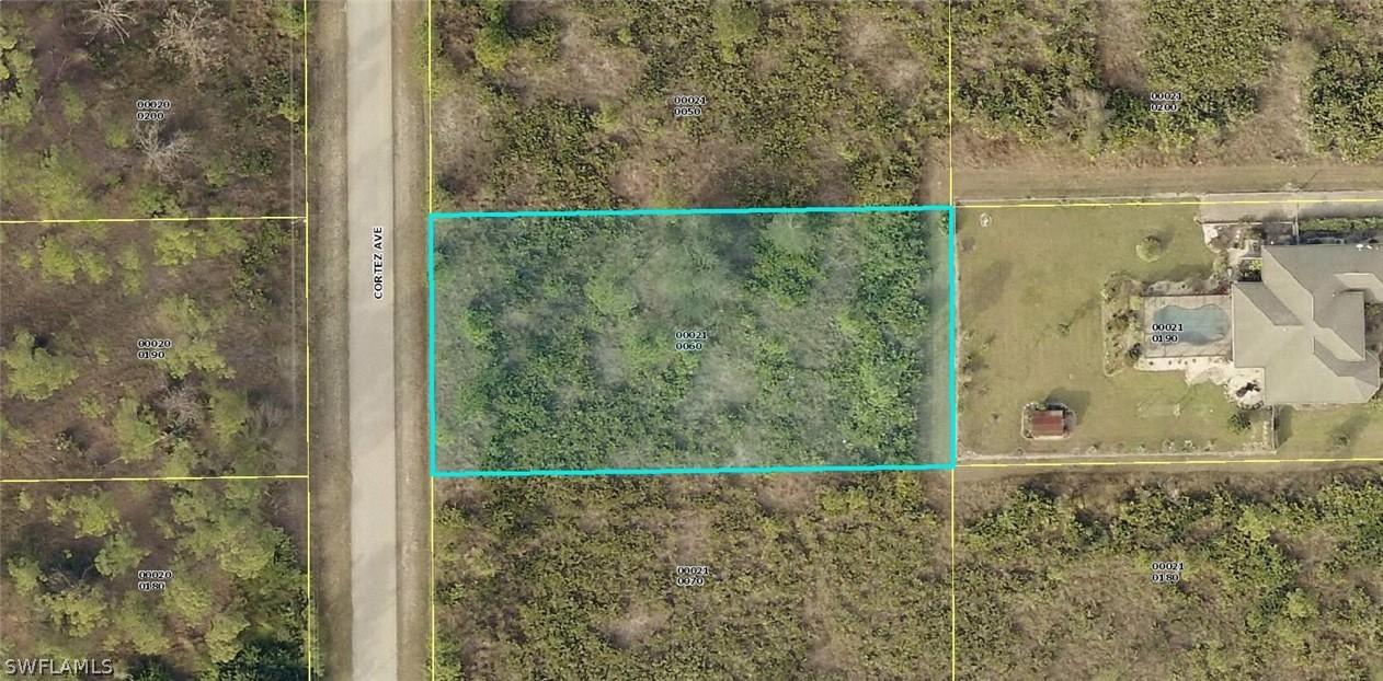 912 Cortez Ave., Lehigh Acres, FL 33972