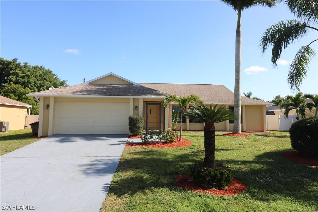 4527 SW 6th Ave., Cape Coral, FL 33914