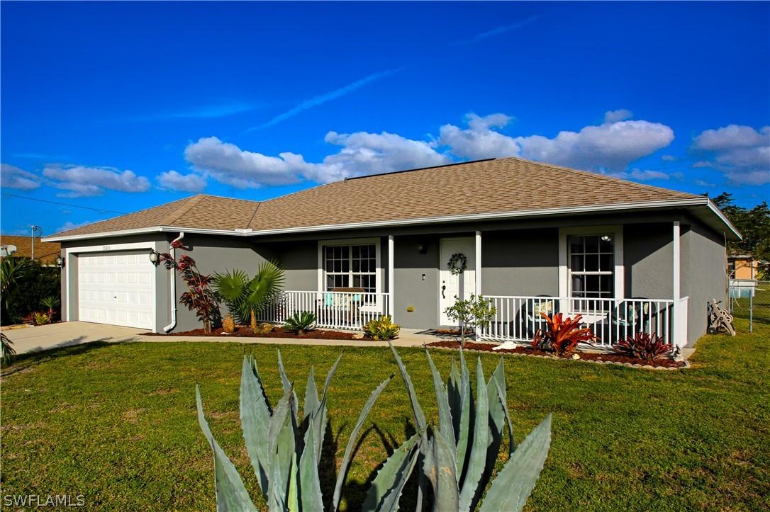 1525 NE 17th Pl., Cape Coral, FL 33909