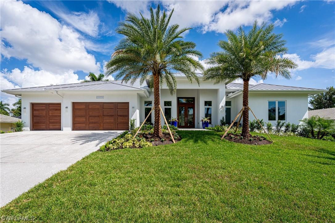 4234 Crayton Rd., Naples, FL 34103