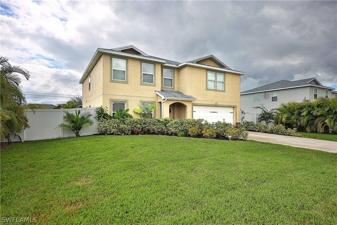526 SE 26th St., Cape Coral, FL 33904