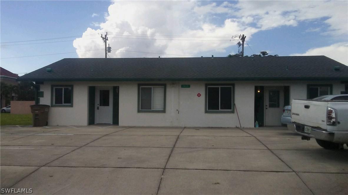 1014 Country Club Blvd. #1-2, Cape Coral, FL 33990