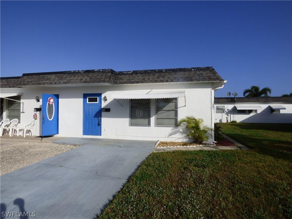 38 Tangerine Ct., Lehigh Acres, FL 33936