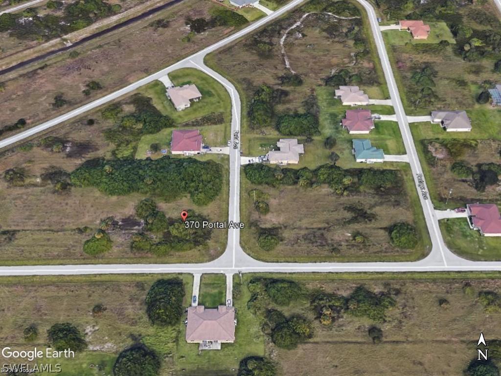 370 Portal Ave., Lehigh Acres, FL 33974