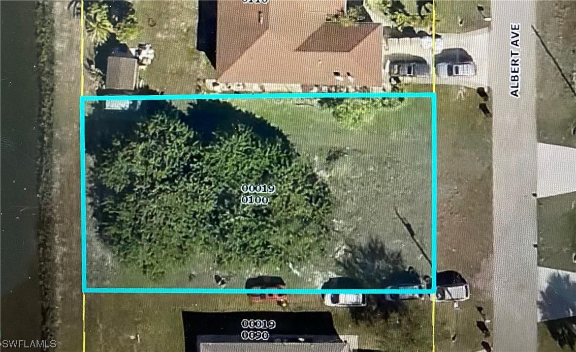 919 Albert Ave., Lehigh Acres, FL 33971
