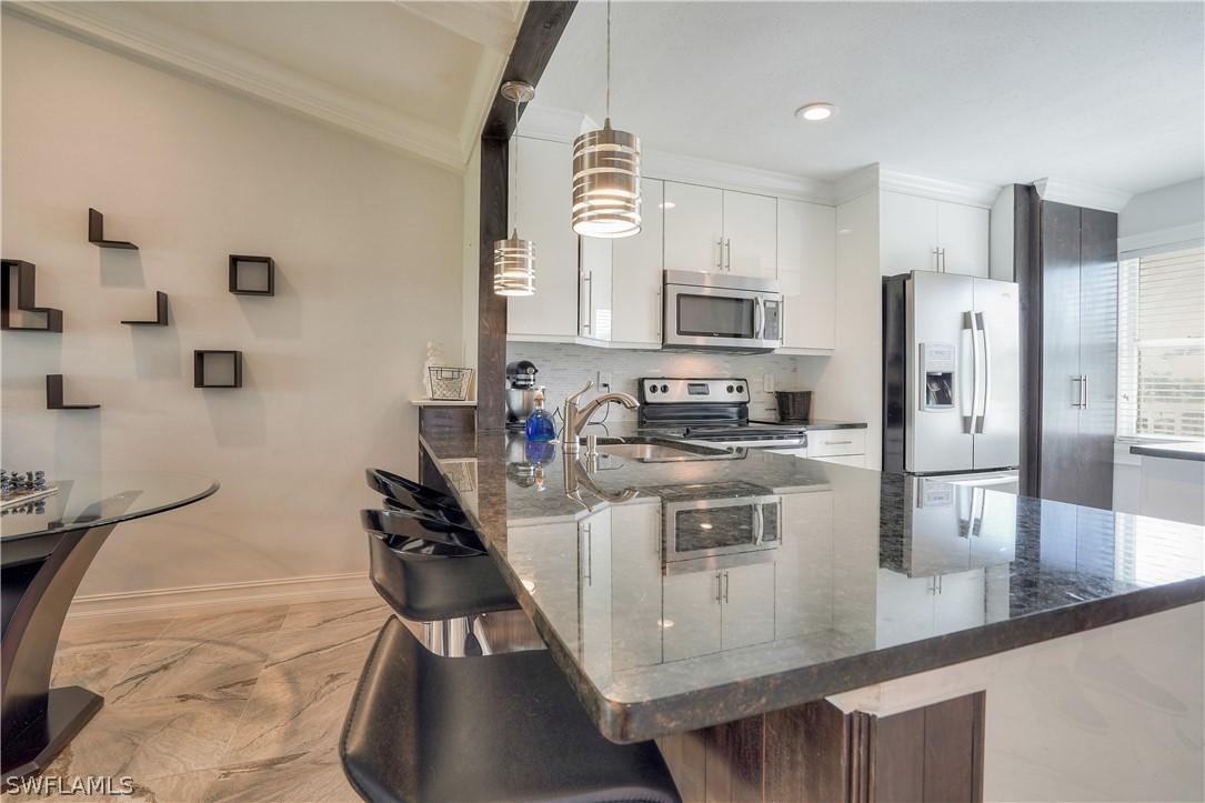 905 SW 48th Ter. #203, Cape Coral, FL 33914