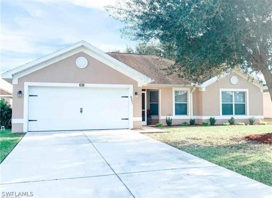8251 Liriope Loop, Lehigh Acres, FL 33972