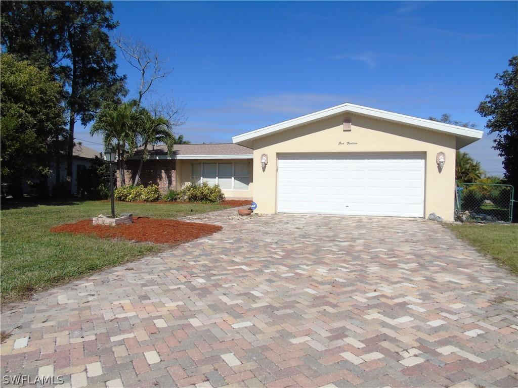 513 SE 21st St., Cape Coral, FL 33990