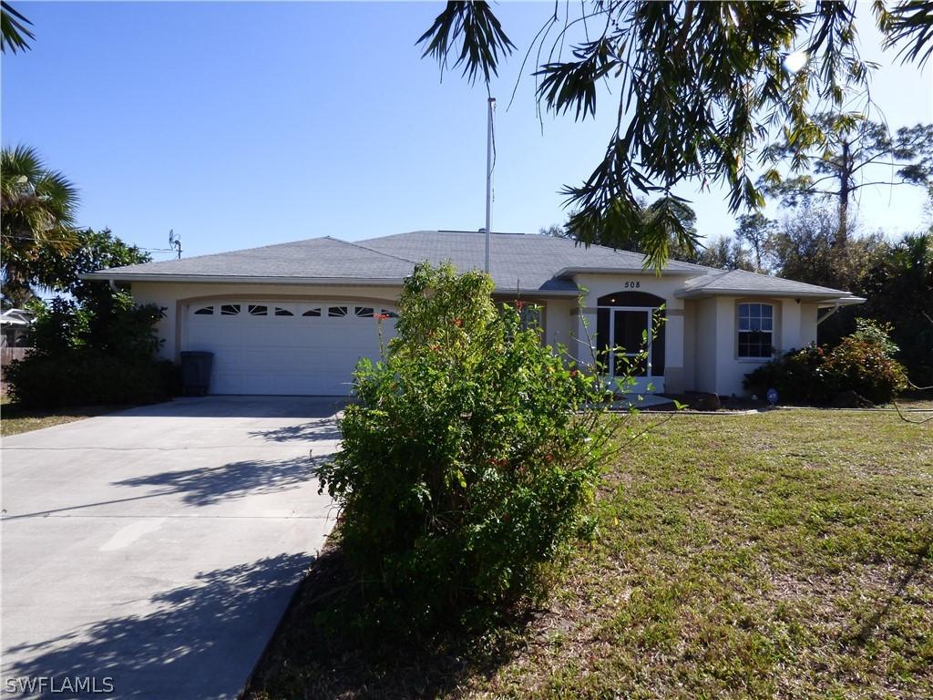 508 Cleveland Ave., Lehigh Acres, FL 33972