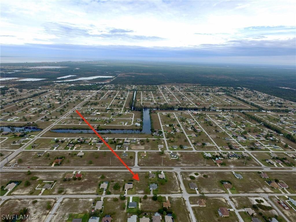 2201 NW 23rd Ter., Cape Coral, FL 33993