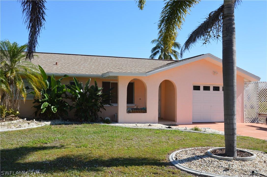 2336 Baybreeze St., St James City, FL 33956