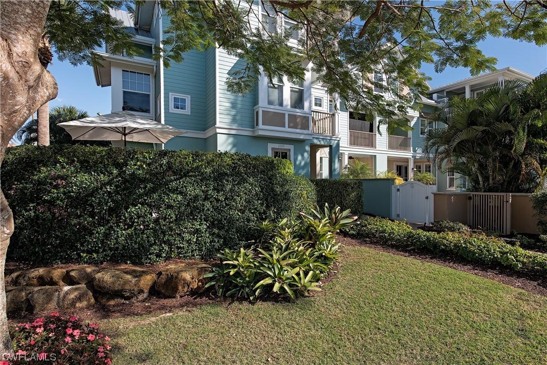 1065 4th St. #2, Naples, FL 34102