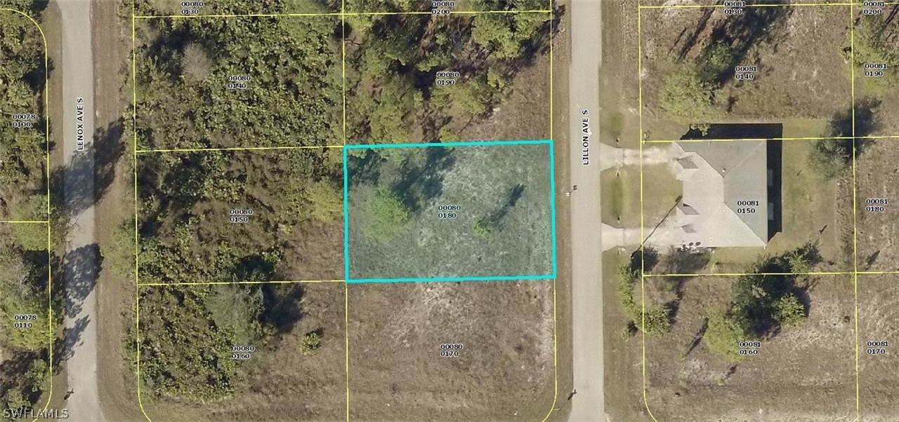 524 Lillon Ave., Lehigh Acres, FL 33974