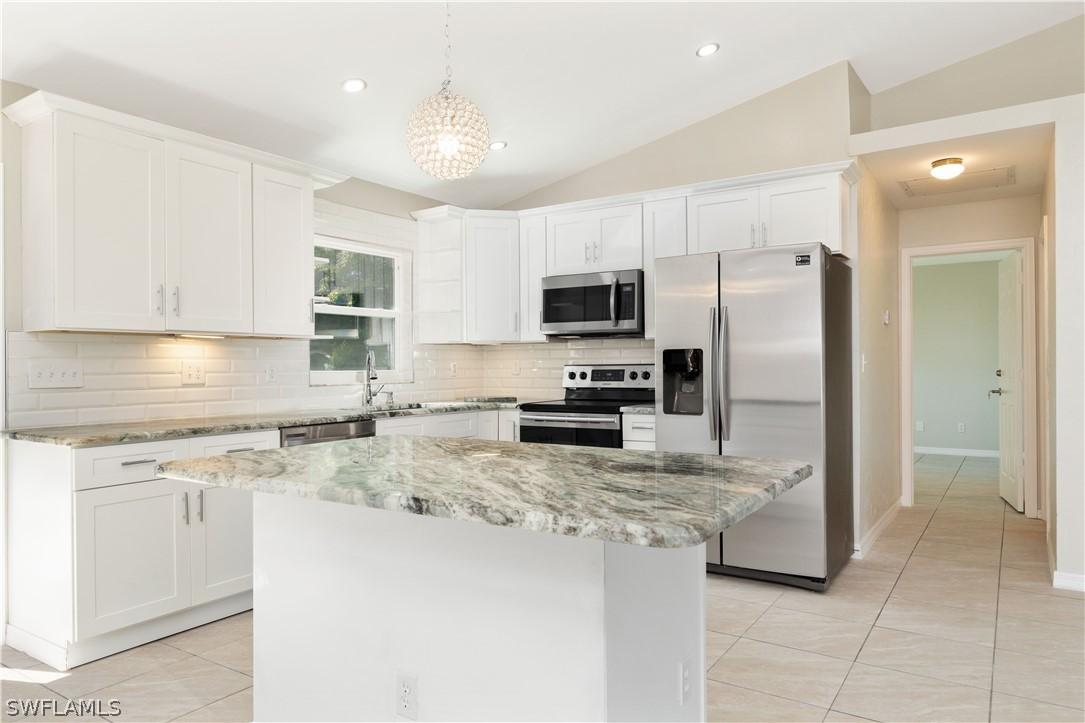 1814 SW 25th Ter., Cape Coral, FL 33914