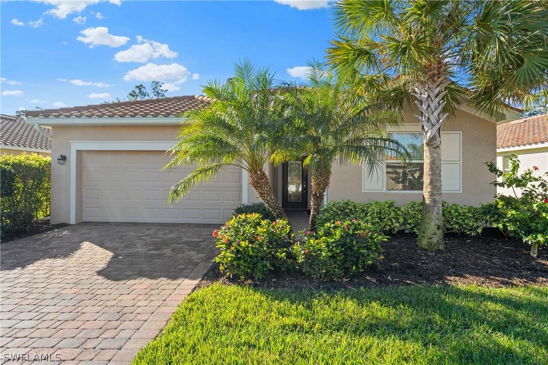 2512 Laurentina Ln., Cape Coral, FL 33909