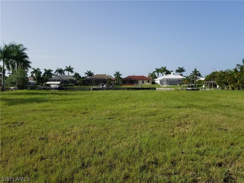 2726 SW 51st St., Cape Coral, FL 33914