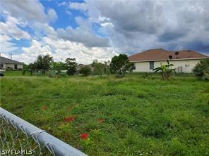 2509 17th St., Lehigh Acres, FL 33976