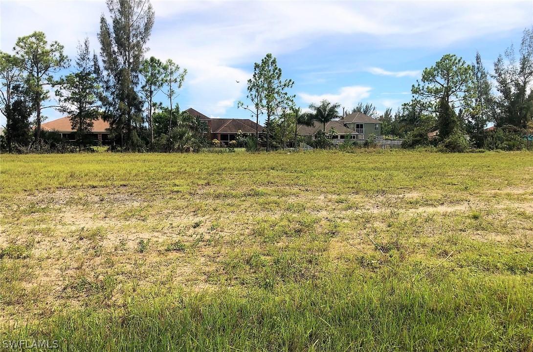 2218 NE 35th Ln., Cape Coral, FL 33909