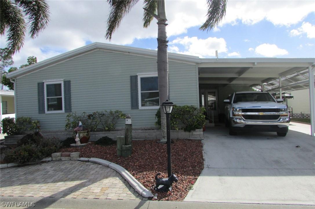 5508 Melli Ln., North Fort Myers, FL 33917