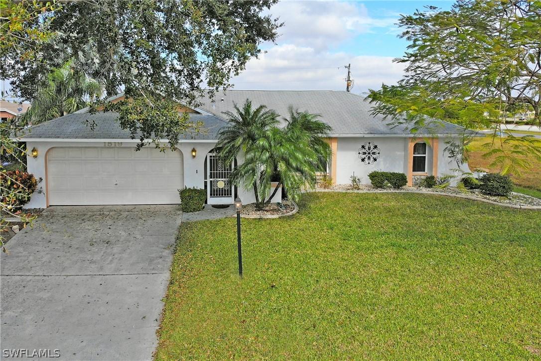 1519 NE 11th St., Cape Coral, FL 33909