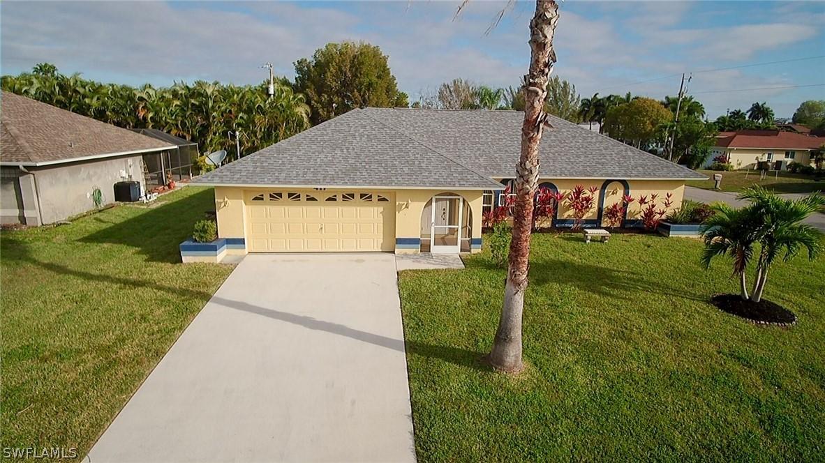 417 SE 30th Ter., Cape Coral, FL 33904