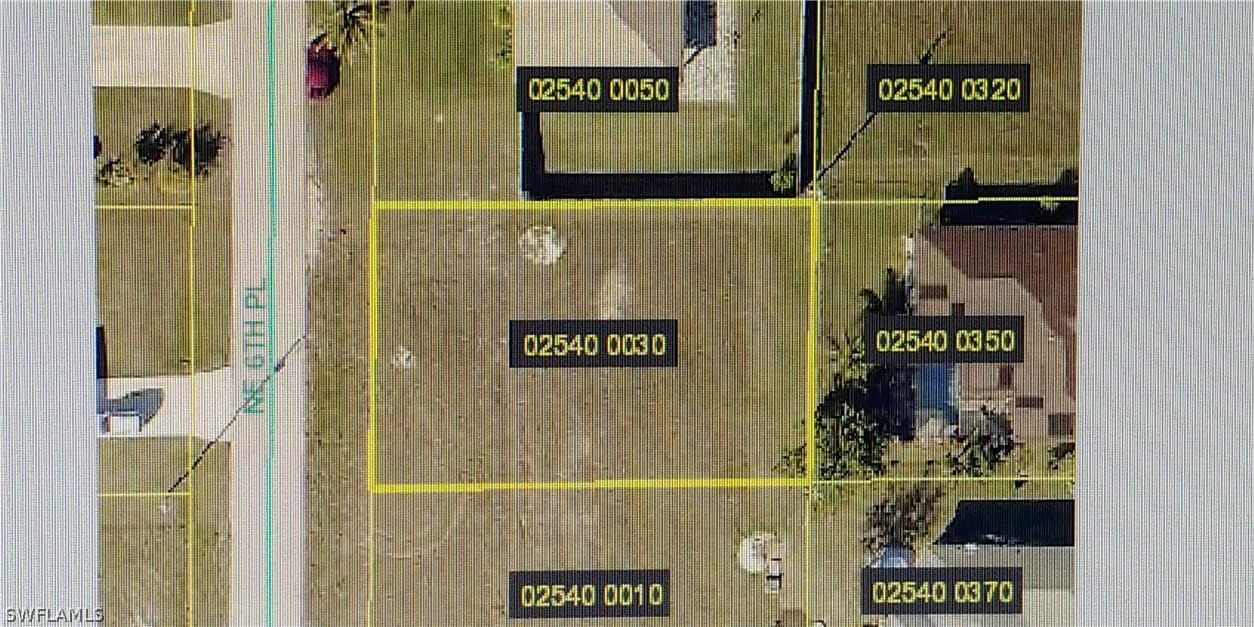 2007 NE 6th Pl., Cape Coral, FL 33909
