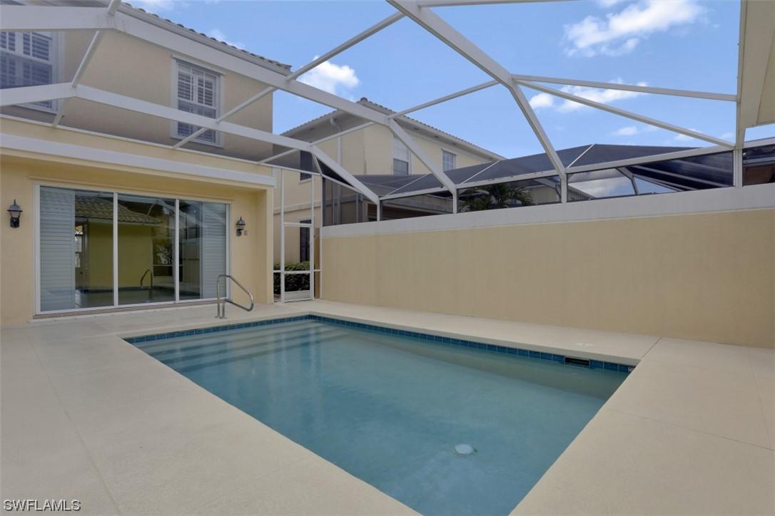 6024 Towncenter Cir., Naples, FL 34119