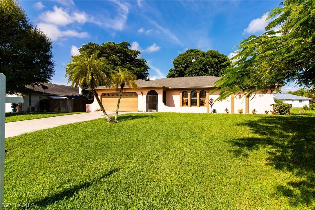 608 SE 2nd Pl., Cape Coral, FL 33990