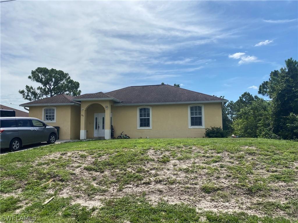 824 Alaska Ave., Lehigh Acres, FL 33971