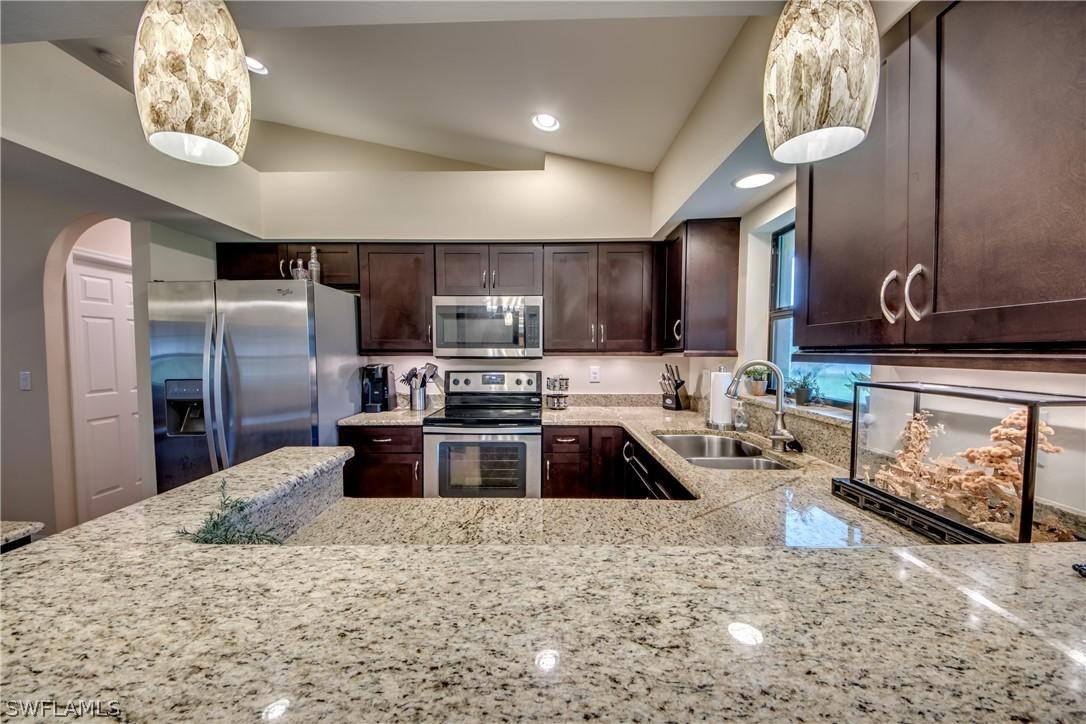 622 SW 27th St., Cape Coral, FL 33914