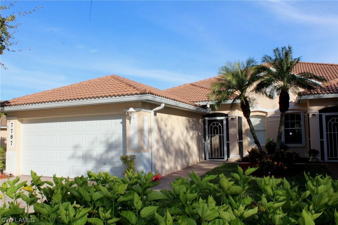 7787 Berkshire Pines Dr., Naples, FL 34104