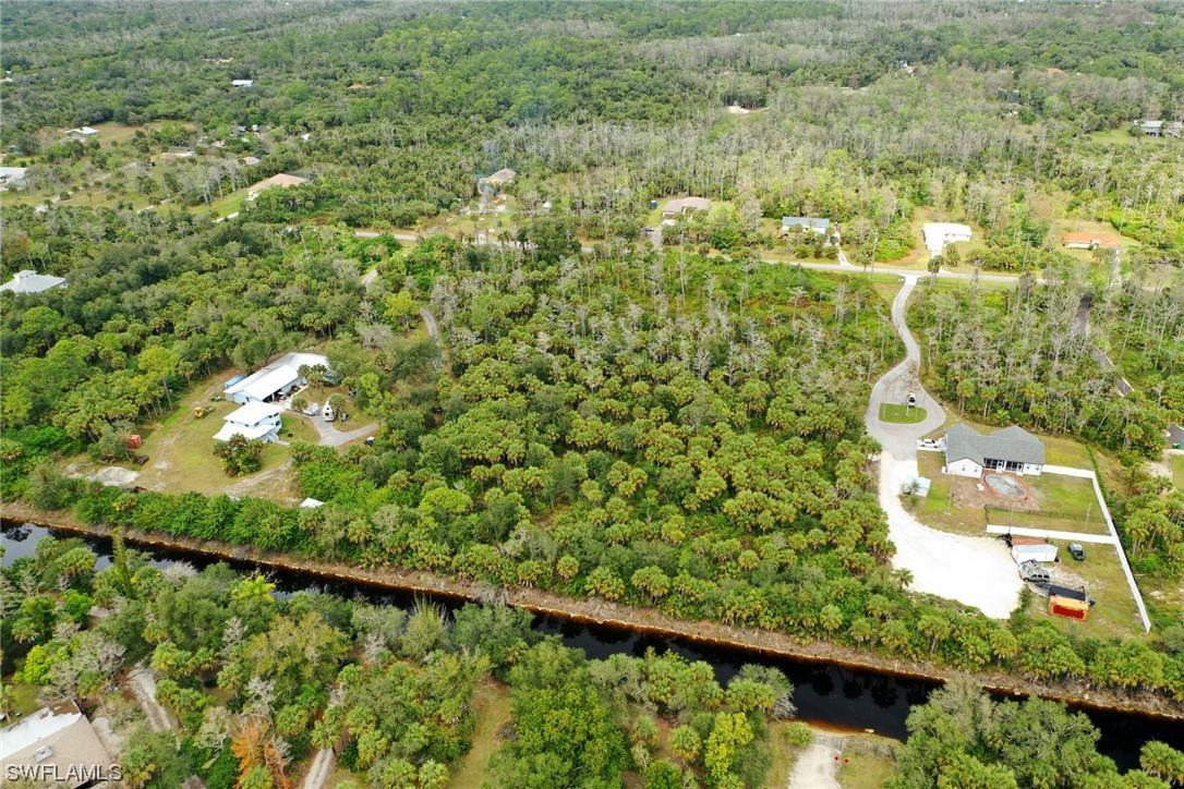 00 10th Ave., Naples, FL 23120