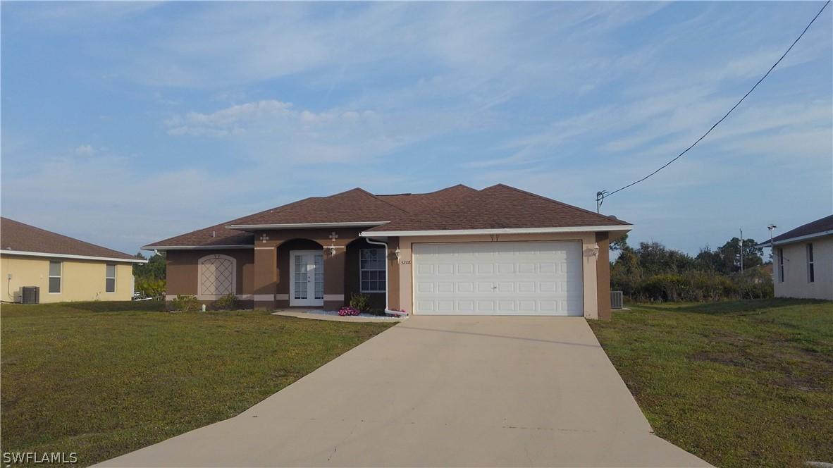3208 8th St., Lehigh Acres, FL 33976