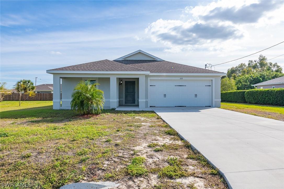 222 Mossrosse St., Fort Myers, FL 33913