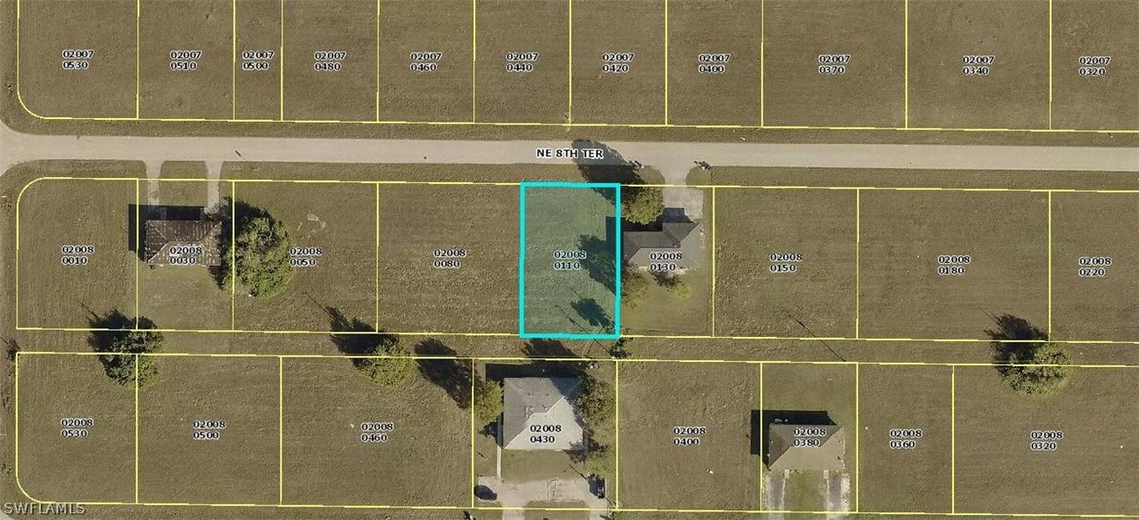 822 NE 8th Ter., Cape Coral, FL 33909