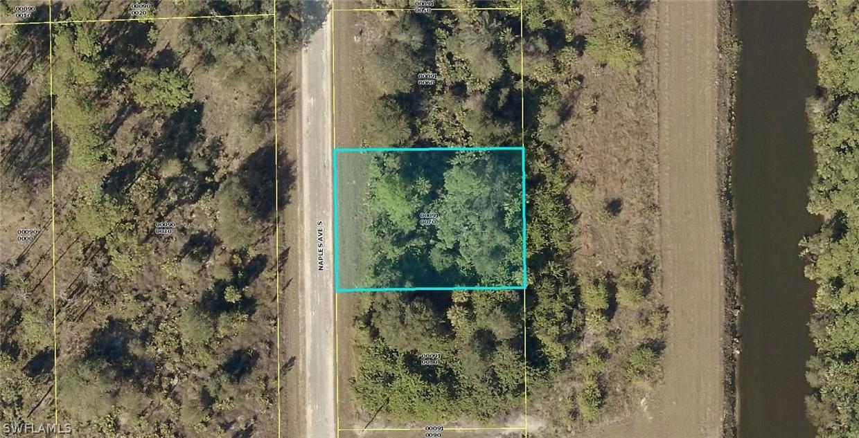 237 Naples Ave., Lehigh Acres, FL 33974