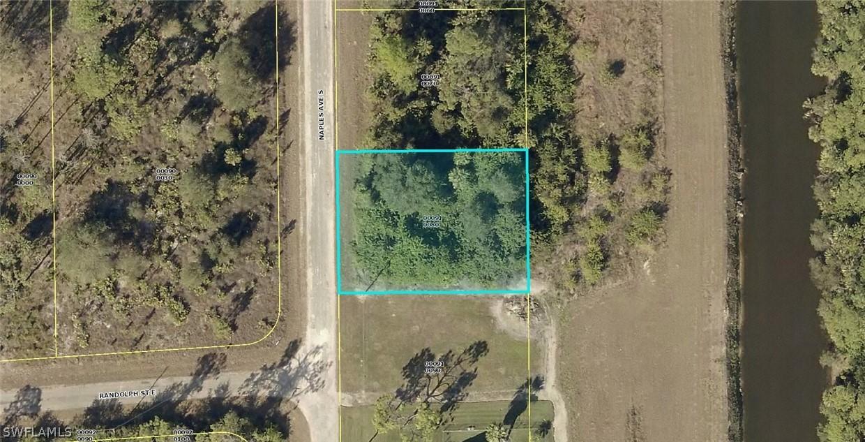 239 Naples Ave., Lehigh Acres, FL 33974