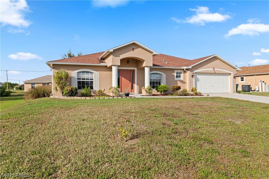 2717 NW 5th St., Cape Coral, FL 33993