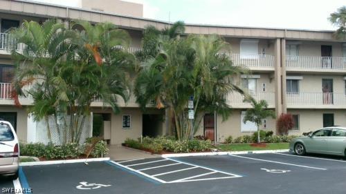 2264 Winkler Ave. #310, Fort Myers, FL 33901