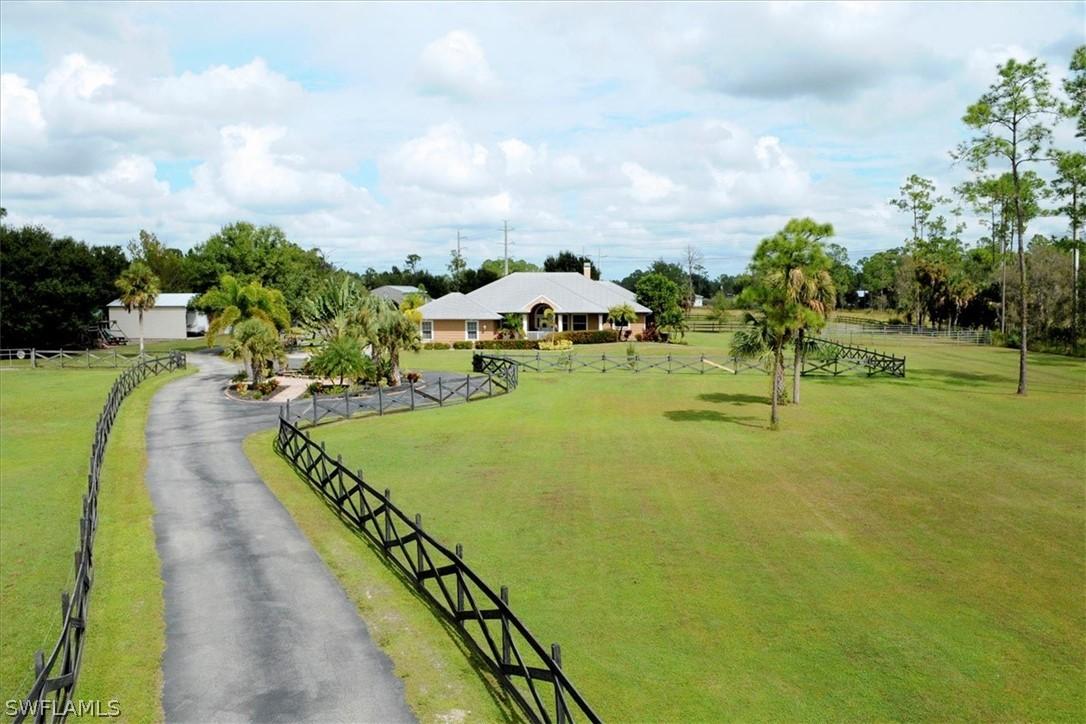 10851 Deal Rd., North Fort Myers, FL 33917