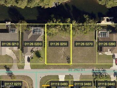 301 SE 2nd St., Cape Coral, FL 33990