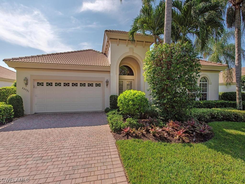22521 Glenview Ln., Estero, FL 34135