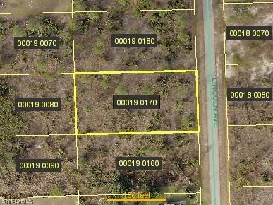 909 Lincoln Ave., Lehigh Acres, FL 33972